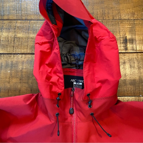 Arc’teryx Beta AR Jacket Men’s - Picture 5 of 16
